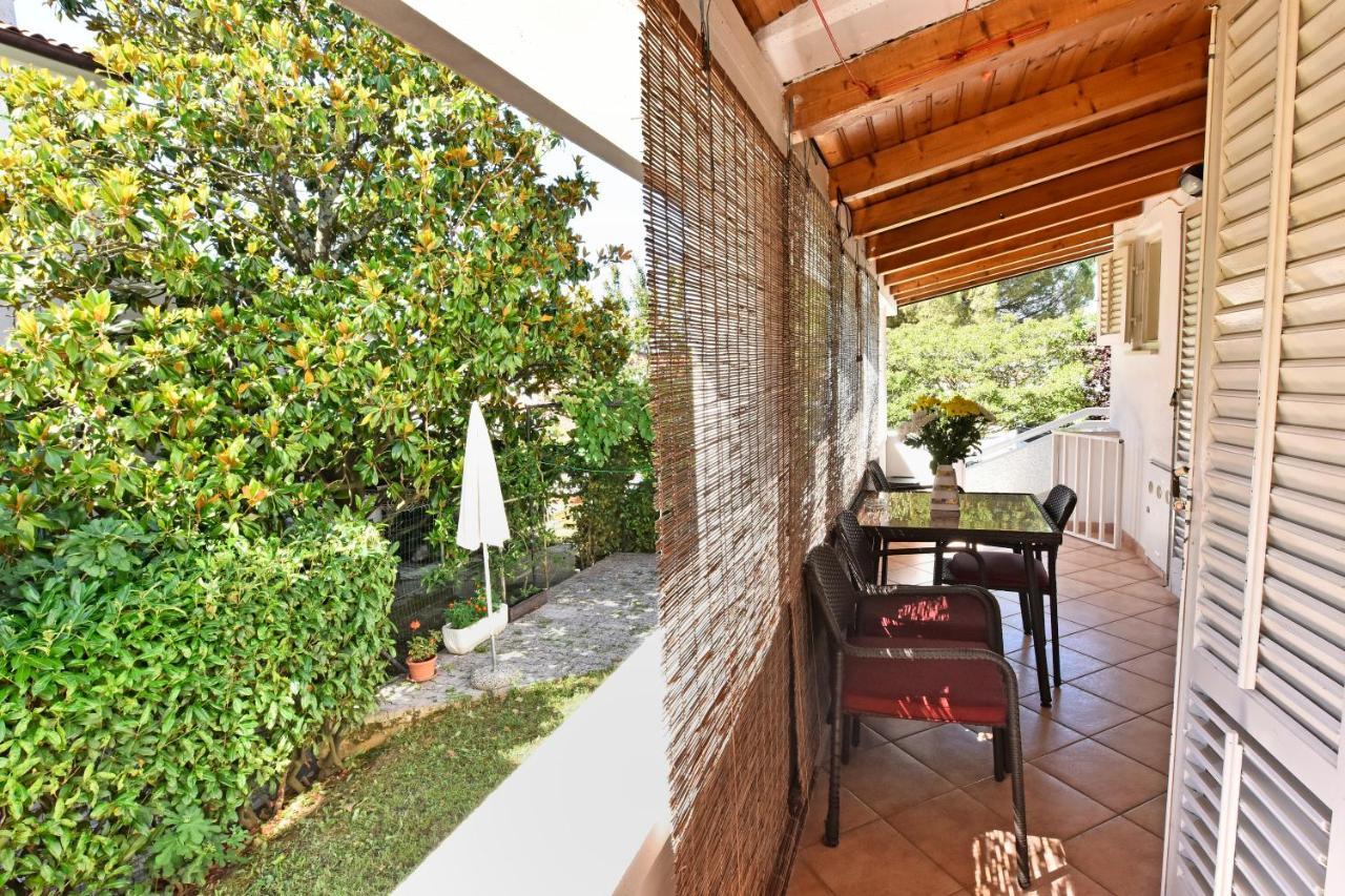 Apartment Nikola Poreč Eksteriør billede